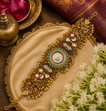 Load image into Gallery viewer, Premium Heritage Stone Golden Beads Swaroski Watches
