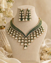 Load image into Gallery viewer, Green Tassel Moissanite Stone Necklace set
