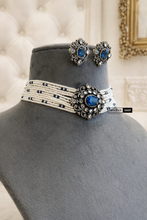 Load image into Gallery viewer, Dainty Choker Victorian Premium Polki American Diamond Choker necklace set
