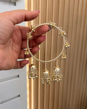 Load image into Gallery viewer, 🆕 Kashmiri Jhumka golden Ghungroo Bangle set
