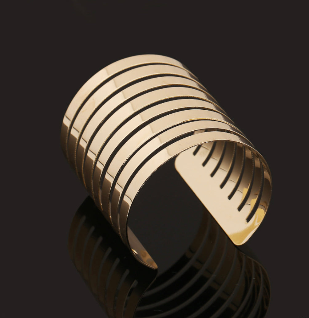 Golden Stripe Stainless steel Broad Openable cuff Bracelet IDW