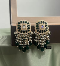 Load image into Gallery viewer, Kundan Polki Pearl Jhumka earrings
