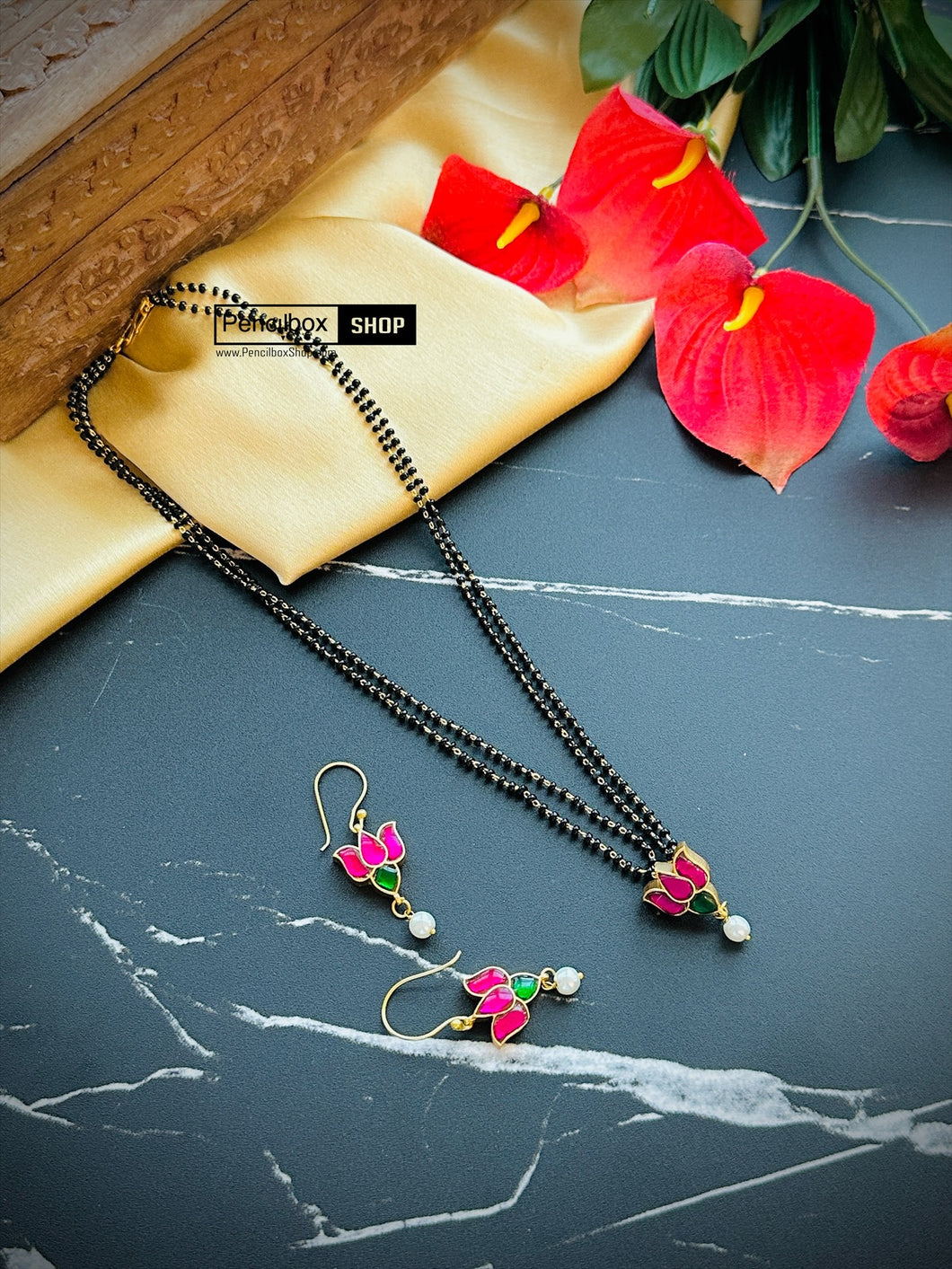 Pachi kundan Ruby green Lotus Double line Mangalsutra