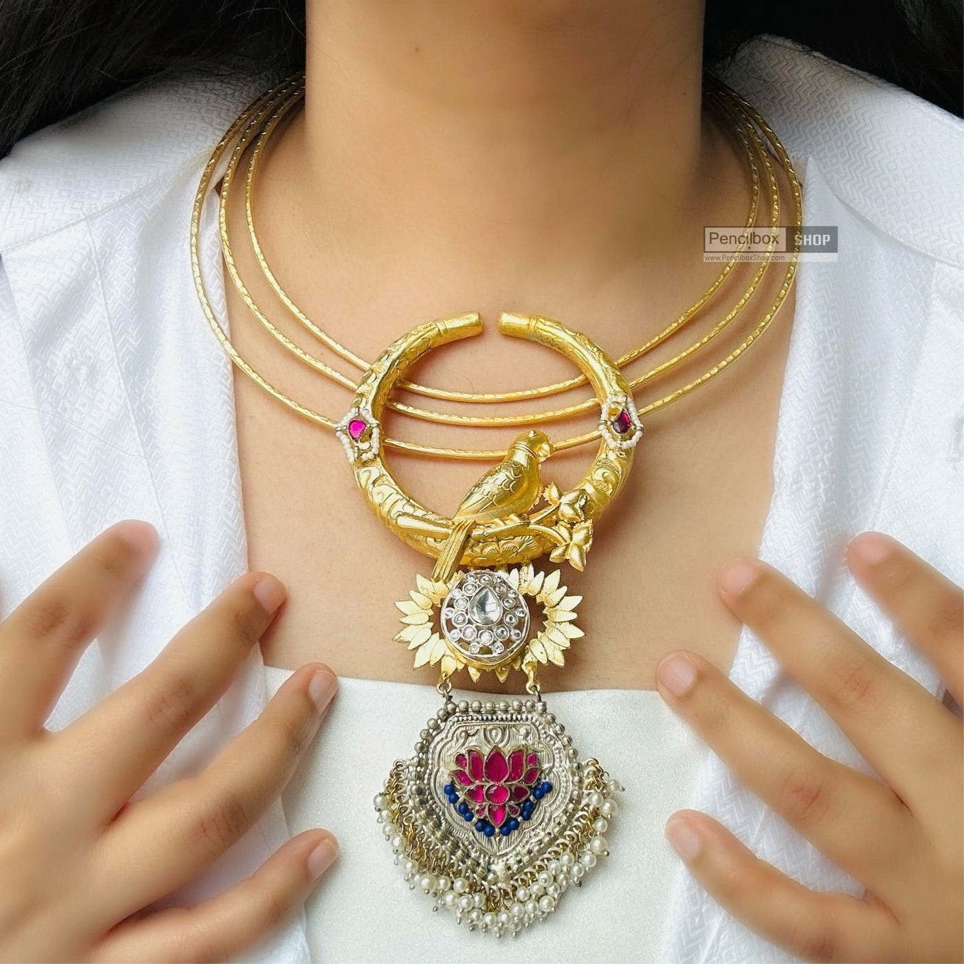 Pachi pendant hotsell