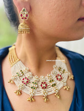 Load image into Gallery viewer, Torani Kemp Stone Pearl Heavy Statement Necklace set
