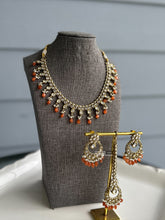 Load image into Gallery viewer, Radhs Light orange Kundan Polki Necklace Set with Maangtikka
