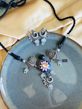 Load image into Gallery viewer, Peacock Carved Stone enamel German silver necklace choker set
