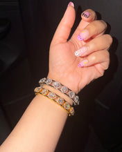 Load image into Gallery viewer, Solitaire Openable Bangle Kada Premium

