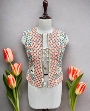 Load image into Gallery viewer, Embroidery Jungle theme Jacket Koti Blouse 36-40
