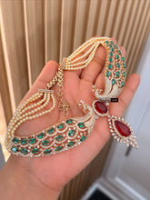 Load image into Gallery viewer, Ruby Green Premium Solitaire choker pearl Necklace set
