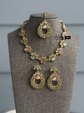 Load image into Gallery viewer, Mint pink Golden polki Single line Neckline Necklace set with jhumkas and maangtikka
