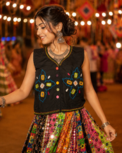 Load image into Gallery viewer, Embroidery Colorful Openable Jacket Blouse 38-42
