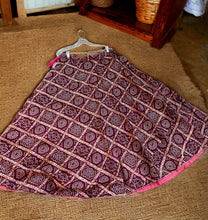 Load image into Gallery viewer, Bandhani Simple Free size Silk skirt
