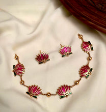 Load image into Gallery viewer, TRENDING enamel Meenakari Lotus Golden Necklace set
