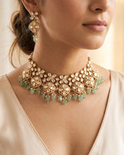Load image into Gallery viewer, Moissanite Sunheri Mint Beads Statement Necklace set

