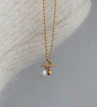 Load image into Gallery viewer, Shraddha Kapoor DEMI FINE PVD 18k gold plated Jacket Golden Stainless steel Pearl necklace
