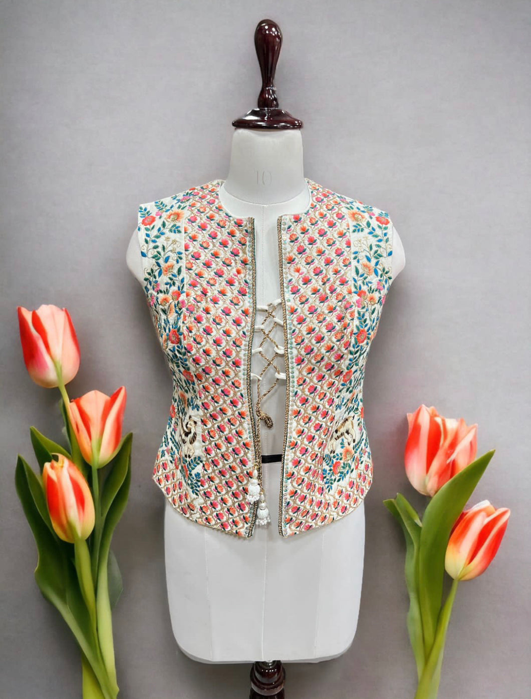 Multicolor Embroidery Animal Jacket  38-40
