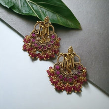 Load image into Gallery viewer, Ruby Krishna Small Pearl Earrings Temple Jewelry
