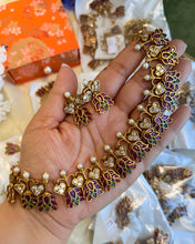 Load image into Gallery viewer, 🆕 Kemp Stone Lotus Traditional Necklace set
