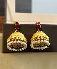Load image into Gallery viewer, Pachi kundan Bird Golden Brass Pearl Jhumka earrings

