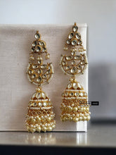 Load image into Gallery viewer, Pachi Kundan Brass White Jhumka Statement Designer Earrings
