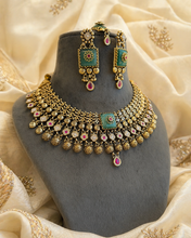 Load image into Gallery viewer, 🆕 Heritage Swaroski Traditional Real Looking Necklace set
