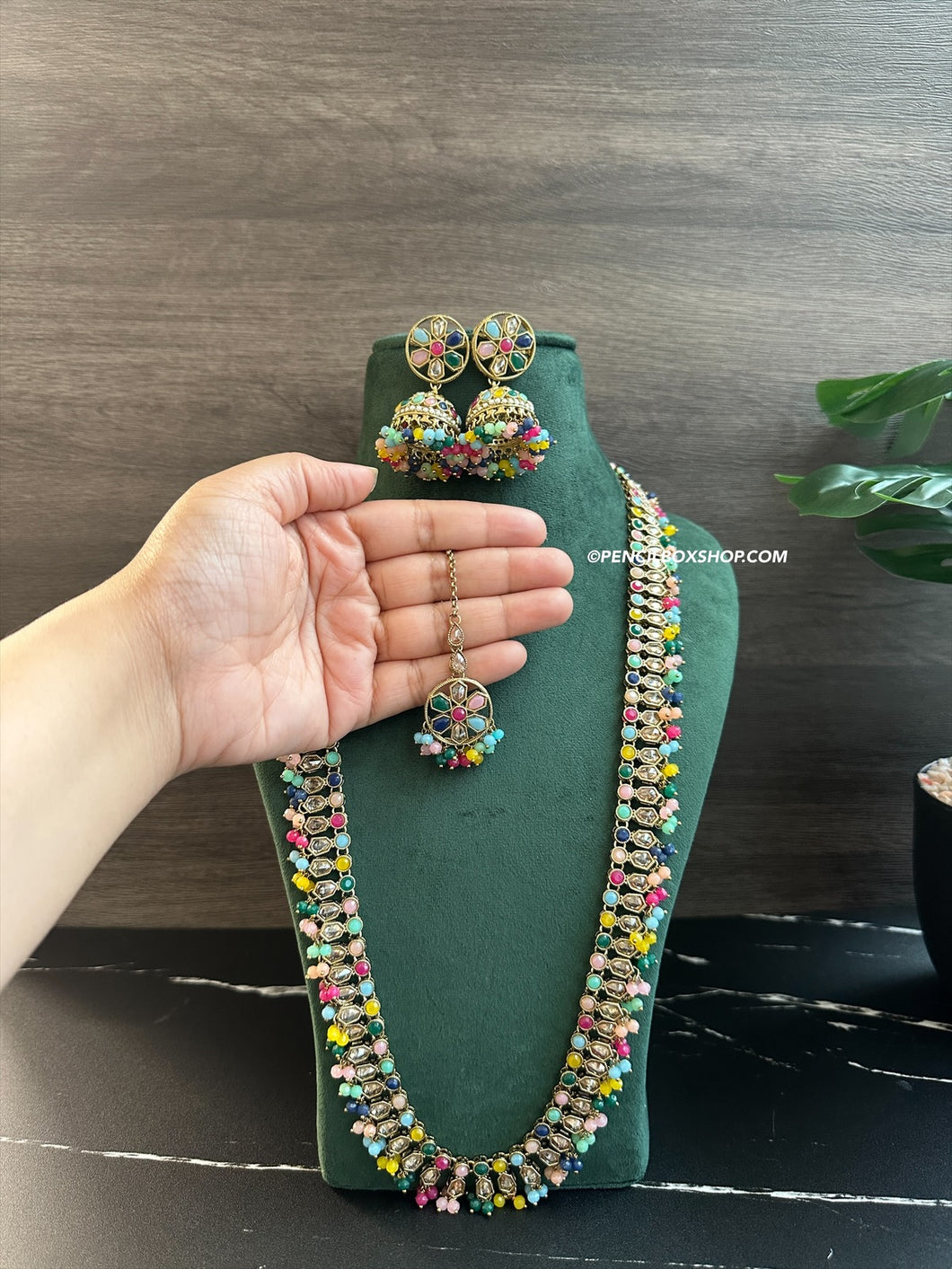 Long Multicolor Polki Sleek necklace set with maangtikka