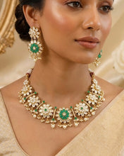 Load image into Gallery viewer, Moissanite Sunheri Kundan Gold Plated Necklace set
