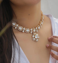 Load image into Gallery viewer, Premium Golden Moissanite Necklace set
