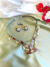 Load image into Gallery viewer, German silver Ruby Green Pachi kundan stylish Hasli Necklace set
