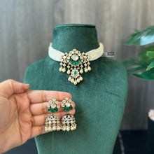 Load image into Gallery viewer, Tayani Gold plated green Premium Choker Necklace set
