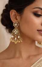Load image into Gallery viewer, Kundan Tassel Ethnic Jhumka earrings
