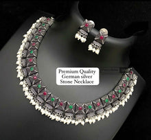 Load image into Gallery viewer, German silver stone simple pearl sleek necklace set
