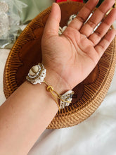 Load image into Gallery viewer, Handmade Shell Adjustable  Hand cuff bracelet hathphool
