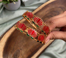 Load image into Gallery viewer, NEW LAUNCH Lotus Enamel Ruby green Bangle set
