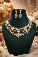 Load image into Gallery viewer, Golden Solitaire Veil Premium Necklace set

