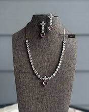 Load image into Gallery viewer, American diamond  Victorian Heart Simple dainty necklace set
