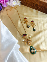 Load image into Gallery viewer, Inlay Gold plated moissanite Stone Long Pendant Necklace set
