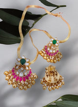 Load image into Gallery viewer, Pachi kundan Multicolor Pendant necklace set
