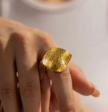Load image into Gallery viewer, 18k gold plated Dainty Classy Stainless Steel Ring adjustable IDW
