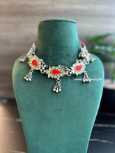 Load image into Gallery viewer, Afghani Real Mirror Red Ghungroo Navratri Choker Necklace
