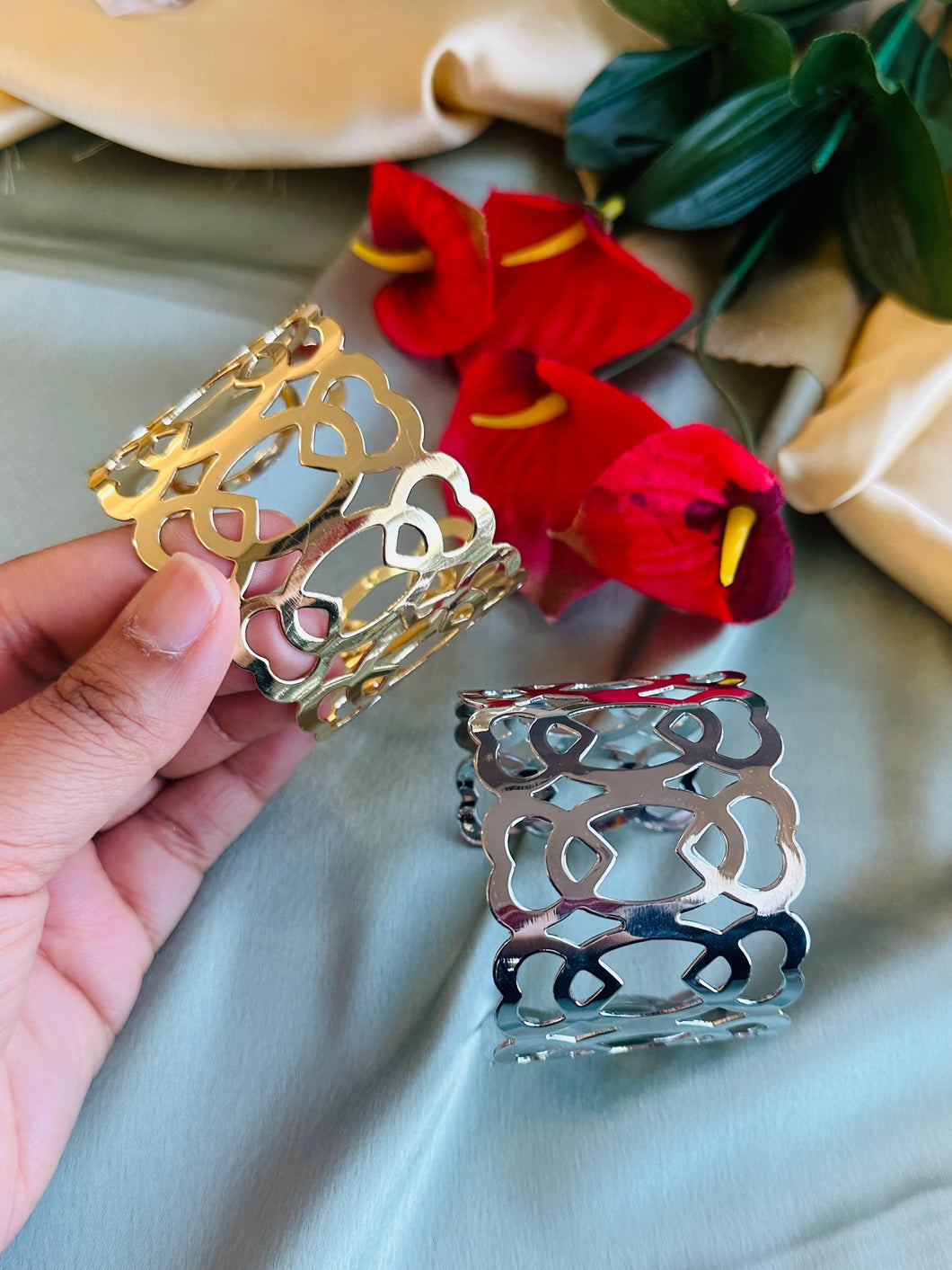 Heart Broad Openable cuff Bracelet IDW