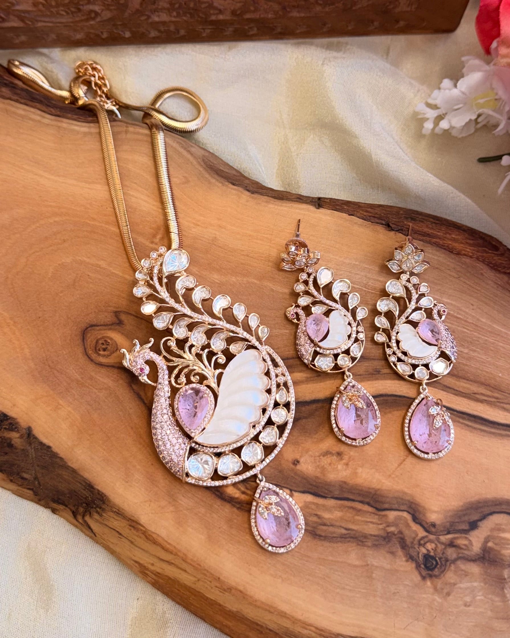 Tayani necklaces – PencilboxShopUSA