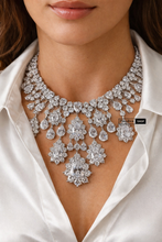 Load image into Gallery viewer, Premium White silver Solitaire Necklace set
