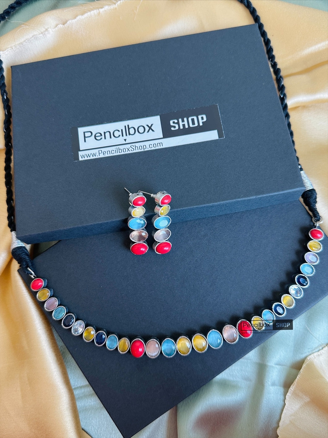 Multicolor German Silver Round Choker necklace set