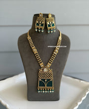 Load image into Gallery viewer, Long Teal Kundan golden Beads ethnic Necklace set
