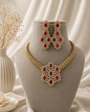 Load image into Gallery viewer, Moissanite Hasli Statement Kundan necklace set
