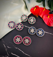 Load image into Gallery viewer, German silver Lookalike Small Flower stud earrings
