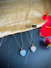 Load image into Gallery viewer, Acrylic Wire Heart Chain simple necklace IDW

