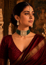 Load image into Gallery viewer, Sunheri Kundan Moissanite Choker Set - Green
